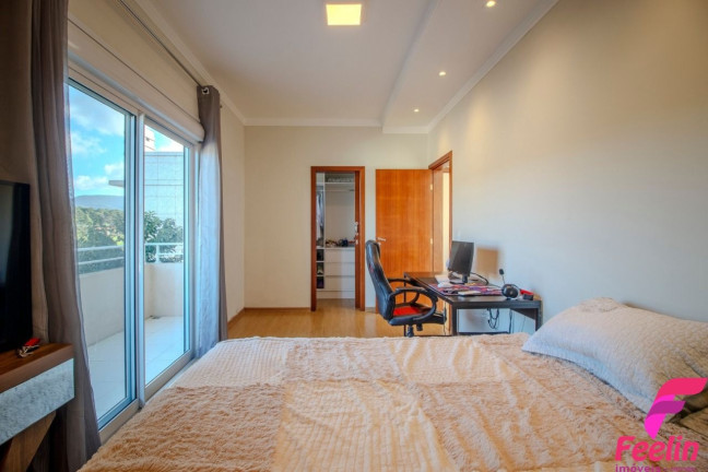 Imagem Casa com 4 Quartos à Venda, 260 m² em Ingleses - Florianópolis