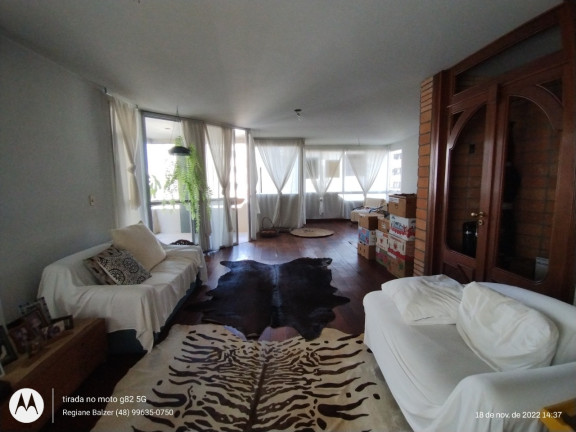 Imagem Apartamento com 3 Quartos à Venda, 185 m² em Centro - Florianópolis