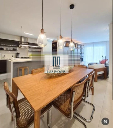 Imagem Imóvel com 2 Quartos à Venda, 130 m² em Centro - Três Rios Imagem Imóvel com 2 Quartos à Venda, 130 m² em Centro - Três Rios
