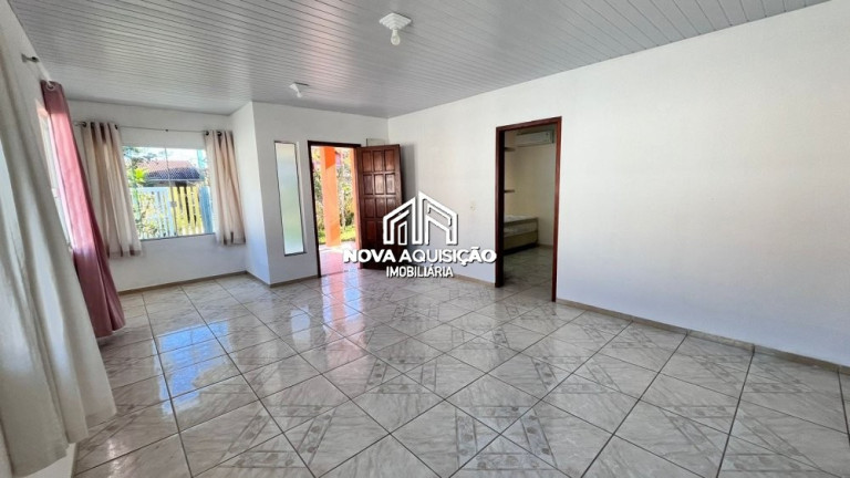 Imagem Casa com 4 Quartos à Venda, 200 m² em Leblon - Pontal Do Paraná