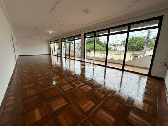 Imagem Casa com 6 Quartos à Venda, 464 m² em Centro-sul - Cuiabá Imagem Casa com 6 Quartos à Venda, 464 m² em Centro-sul - Cuiabá