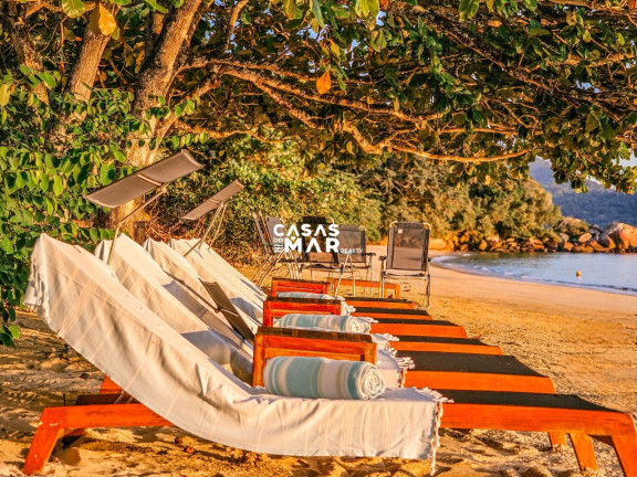 Imagem Imóvel com 10 Quartos à Venda, 800 m² em Praia Do Iguassu - Angra Dos Reis Imagem Imóvel com 10 Quartos à Venda, 800 m² em Praia Do Iguassu - Angra Dos Reis