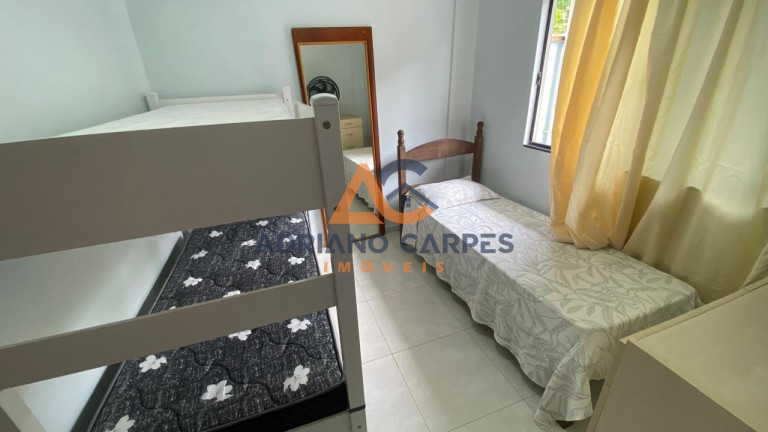 Imagem Casa com 3 Quartos para Alugar ou Temporada, 98 m² em Meia Praia - Navegantes Imagem Casa com 3 Quartos para Alugar ou Temporada, 98 m² em Meia Praia - Navegantes