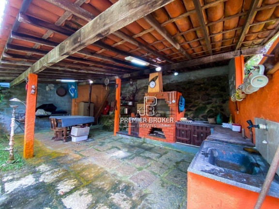 Imagem Casa com 3 Quartos à Venda, 150 m² em Albuquerque - Teresópolis Imagem Casa com 3 Quartos à Venda, 150 m² em Albuquerque - Teresópolis