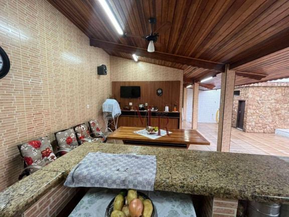 Imagem Casa com 5 Quartos à Venda, 308 m² em Canto Do Forte - Praia Grande