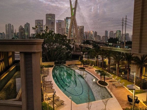 Imagem Imóvel com 4 Quartos à Venda, 252 m² em Real Parque - São Paulo Imagem Imóvel com 4 Quartos à Venda, 252 m² em Real Parque - São Paulo