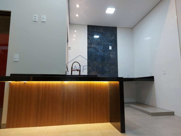 Imagem Casa com 3 Quartos à Venda, 253 m² em Vila Braz - Pirassununga