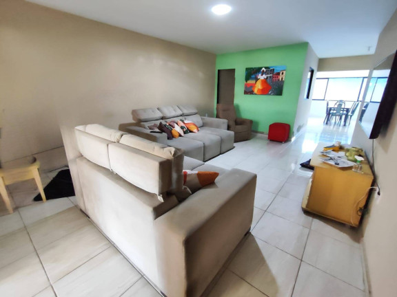 Imagem Casa com 3 Quartos à Venda, 135 m² em Bom Pastor - Natal