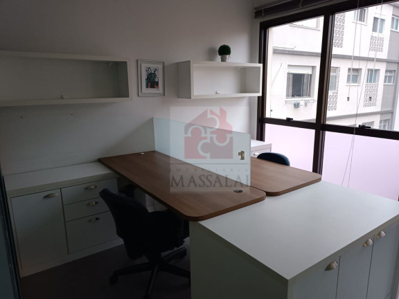 Sala Comercial à Venda, 25 m² em Menino Deus - Porto Alegre