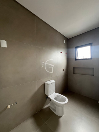 Imagem Casa com 3 Quartos à Venda, 160 m² em Saguaçu - Joinville Imagem Casa com 3 Quartos à Venda, 160 m² em Saguaçu - Joinville