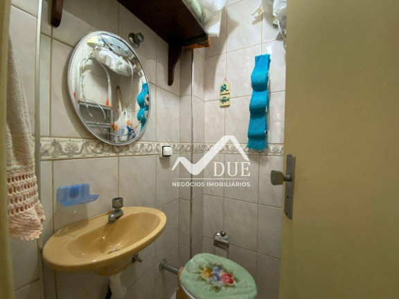 Imagem Apartamento com 3 Quartos à Venda, 128 m² em Embaré - Santos