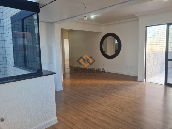 Apartamento com 3 Quartos para Alugar, 115 m² em Balneário - Florianópolis