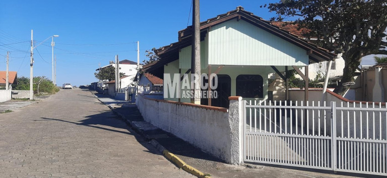Imagem Casa com 2 Quartos para Alugar, 128 m² em Centro - Balneário Barra Do Sul Imagem Casa com 2 Quartos para Alugar, 128 m² em Centro - Balneário Barra Do Sul