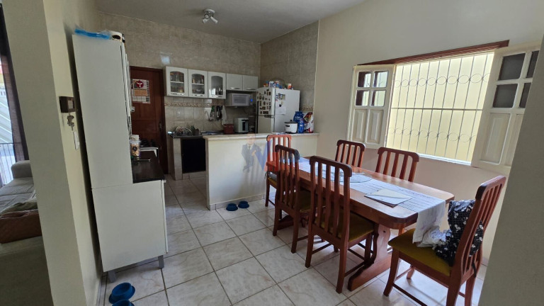 Imagem Casa com 4 Quartos à Venda, 120 m² em São José Operário - Manaus Imagem Casa com 4 Quartos à Venda, 120 m² em São José Operário - Manaus