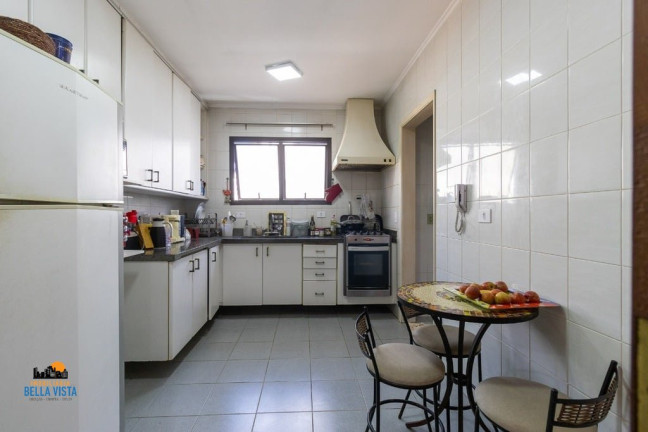 Imagem Apartamento com 3 Quartos à Venda, em Moema - São Paulo Imagem Apartamento com 3 Quartos à Venda, em Moema - São Paulo