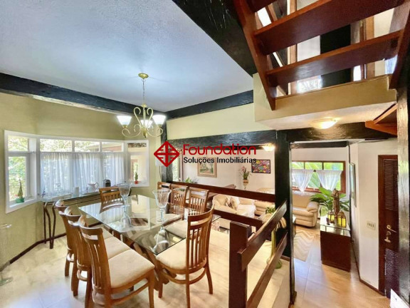 Imagem Casa de Condomínio com 3 Quartos à Venda, 343 m² em Chácara Santa Lúcia - Carapicuíba Imagem Casa de Condomínio com 3 Quartos à Venda, 343 m² em Chácara Santa Lúcia - Carapicuíba