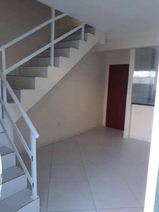 Imagem Casa com 2 Quartos para Alugar, 65 m² em Fluminense - São Pedro Da Aldeia