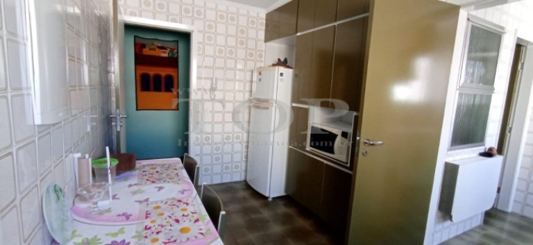 Imagem Apartamento com 3 Quartos à Venda, 131 m² em Pitangueiras - Guarujá