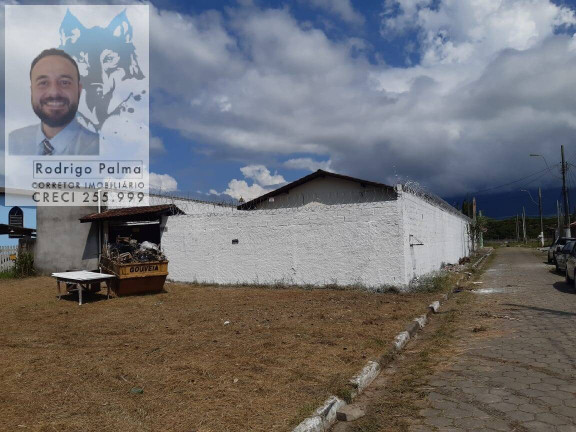 Imagem Casa com 4 Quartos à Venda, 250 m² em Barranco Alto - Caraguatatuba Imagem Casa com 4 Quartos à Venda, 250 m² em Barranco Alto - Caraguatatuba