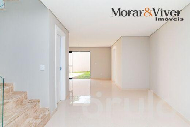 Imagem Casa com 3 Quartos à Venda, 167 m² em Pinheirinho - Curitiba