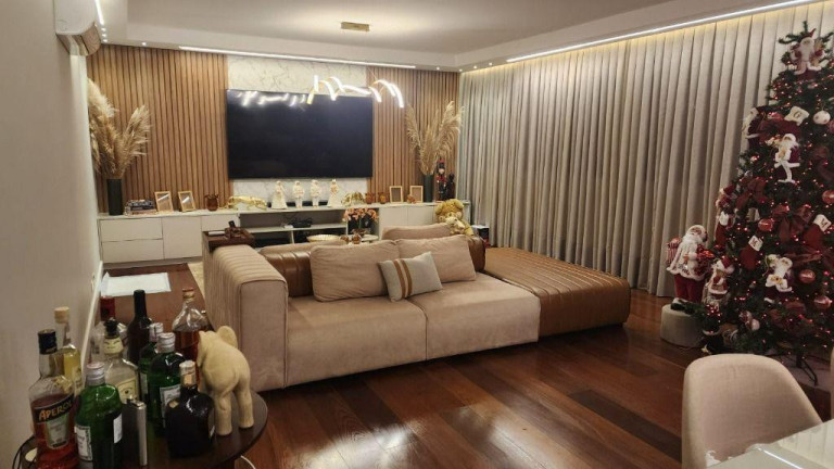 Apartamento com 4 Quartos à Venda, 245 m² em Vila Suzana - São Paulo