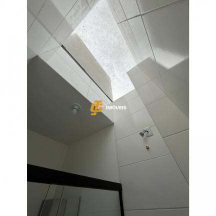 Imagem Casa com 2 Quartos à Venda, 50 m² em Espinheiros - Itajaí