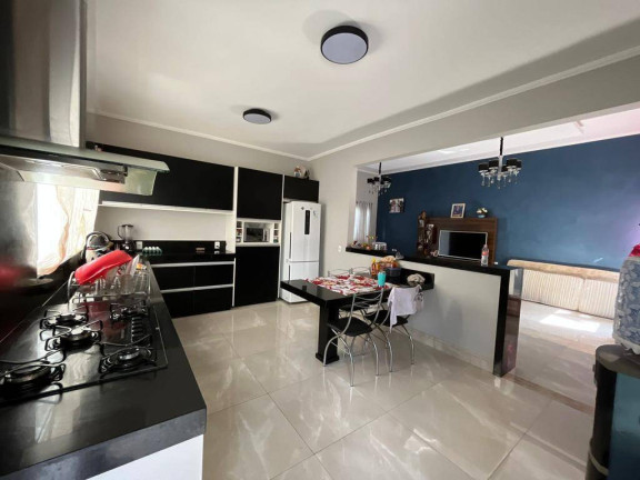 Imagem Casa com 2 Quartos à Venda, em Condomínio Portal Da Serra - Bragança Paulista Imagem Casa com 2 Quartos à Venda, em Condomínio Portal Da Serra - Bragança Paulista
