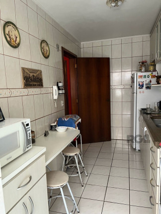 Imagem Imóvel com 2 Quartos à Venda,  em Petrópolis - Porto Alegre