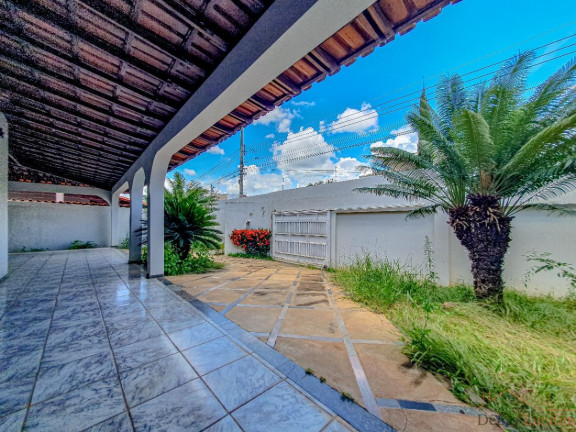 Imagem Casa com 4 Quartos à Venda, 220 m² em Morada Do Sol - Montes Claros