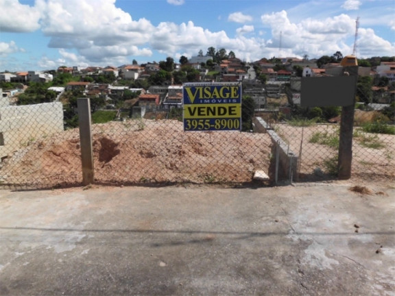 Terreno à Venda, 360 m² em Jd. Maria Amelia - Jacareí