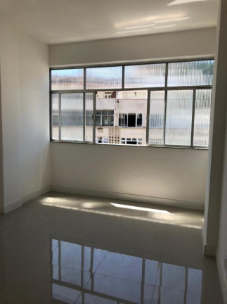 Imagem Apartamento com 1 Quarto à Venda, 30 m² em Copacabana - Rio De Janeiro