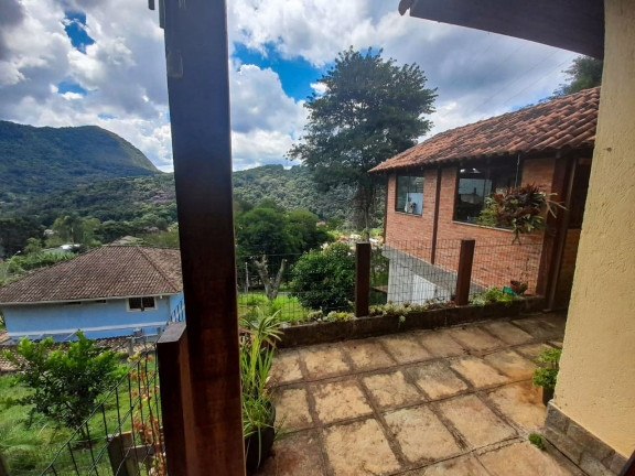 Imagem Casa com 3 Quartos à Venda, 137 m² em Albuquerque - Teresópolis Imagem Casa com 3 Quartos à Venda, 137 m² em Albuquerque - Teresópolis