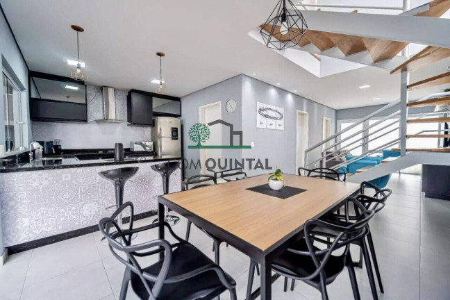 Imagem Casa com 3 Quartos à Venda, 190 m² em Jardim Pioneiro - Cotia Imagem Casa com 3 Quartos à Venda, 190 m² em Jardim Pioneiro - Cotia