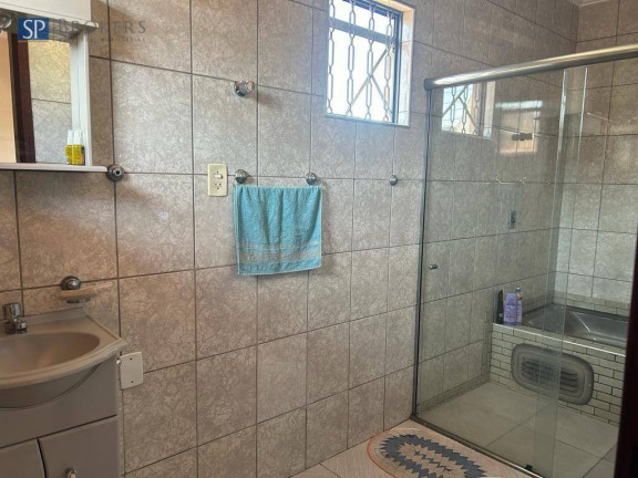 Imagem Casa com 3 Quartos à Venda, 270 m² em Jardim Das Vitórias Régias - Valinhos Imagem Casa com 3 Quartos à Venda, 270 m² em Jardim Das Vitórias Régias - Valinhos