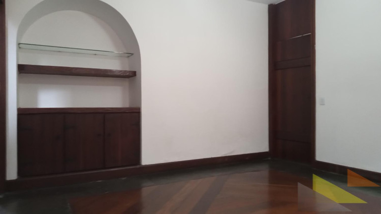 Imagem Casa com 4 Quartos à Venda, 400 m² em São Bento - Belo Horizonte Imagem Casa com 4 Quartos à Venda, 400 m² em São Bento - Belo Horizonte