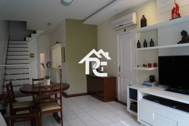 Imagem Casa de Condomínio com 3 Quartos à Venda, 170 m² em Santa Rosa - Niterói Imagem Casa de Condomínio com 3 Quartos à Venda, 170 m² em Santa Rosa - Niterói
