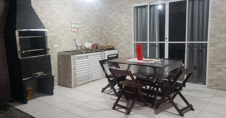 Imagem Casa com 2 Quartos à Venda, 173 m² em Enseada - Ubatuba