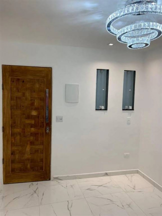 Imagem Apartamento com 2 Quartos à Venda, 37 m² em Aviacao - Praia Grande