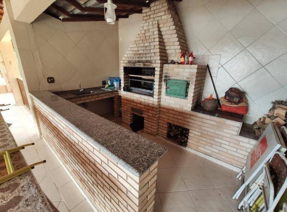 Imagem Casa com 4 Quartos à Venda, 5.310 m² em Jacareí Imagem Casa com 4 Quartos à Venda, 5.310 m² em Jacareí
