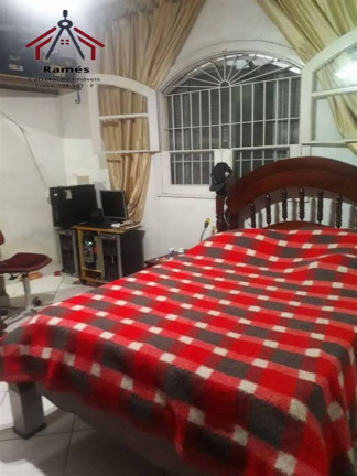 Imagem Casa com 3 Quartos à Venda, 177 m² em Vila Tupi - Praia Grande Imagem Casa com 3 Quartos à Venda, 177 m² em Vila Tupi - Praia Grande
