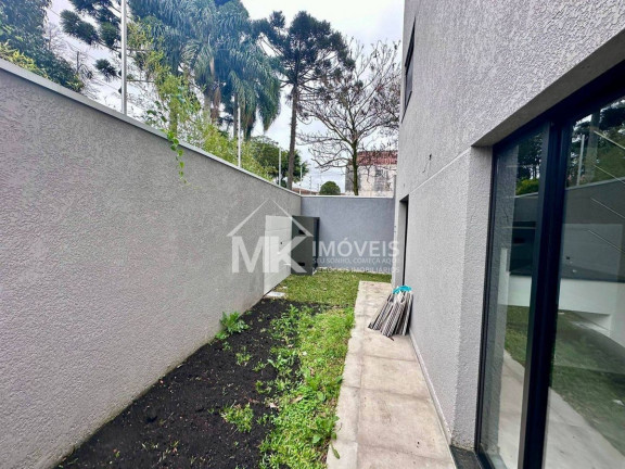 Imagem Sobrado com 2 Quartos à Venda, 148 m² em Uberaba - Curitiba