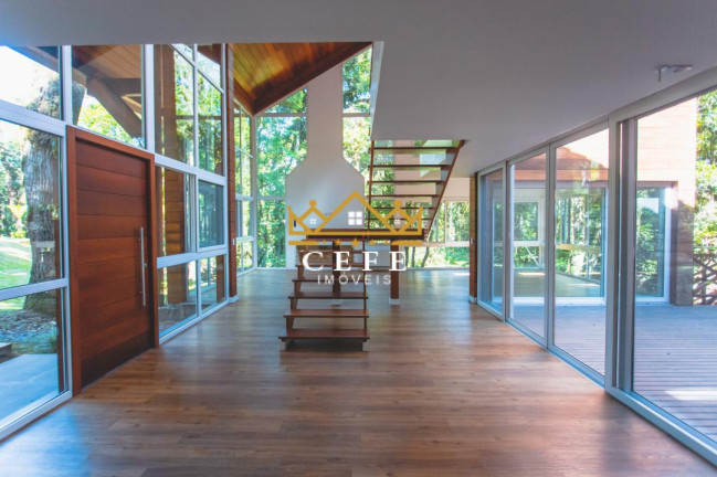 Imagem Casa com 4 Quartos à Venda, 385 m² em Centro - Gramado Imagem Casa com 4 Quartos à Venda, 385 m² em Centro - Gramado