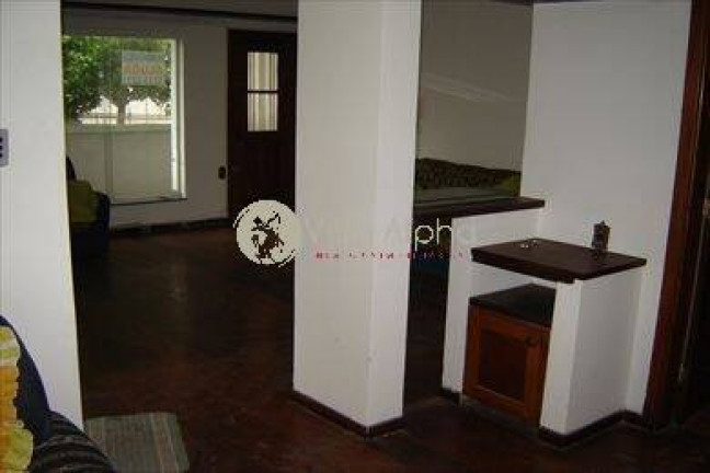 Imagem Casa com 8 Quartos à Venda, 290 m² em Gonzaga - Santos Imagem Casa com 8 Quartos à Venda, 290 m² em Gonzaga - Santos