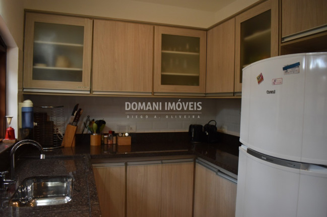 Imagem Casa com 4 Quartos à Venda, 300 m² em Região De Capivari - Campos Do Jordão Imagem Casa com 4 Quartos à Venda, 300 m² em Região De Capivari - Campos Do Jordão