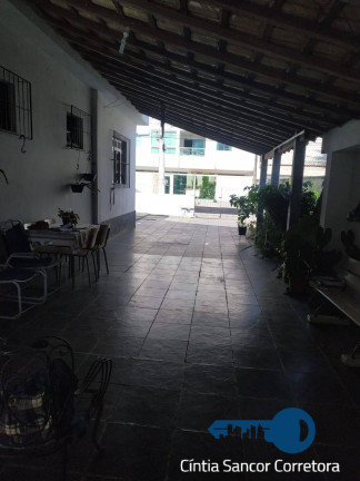 Imagem Casa com 3 Quartos à Venda, em Centro - Campos Dos Goytacazes Imagem Casa com 3 Quartos à Venda, em Centro - Campos Dos Goytacazes