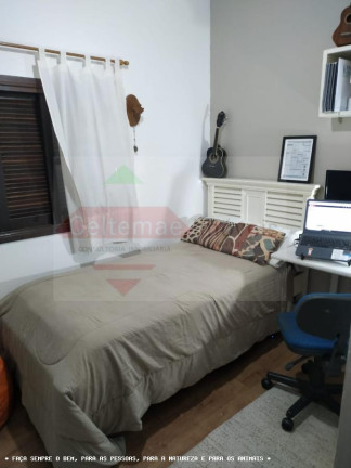 Imagem Casa com 4 Quartos à Venda, 220 m² em Parque São Jorge - Taubaté