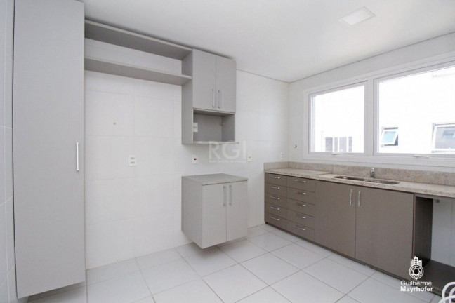 Imagem Imóvel com 4 Quartos à Venda, 159 m² em Menino Deus - Porto Alegre Imagem Imóvel com 4 Quartos à Venda, 159 m² em Menino Deus - Porto Alegre