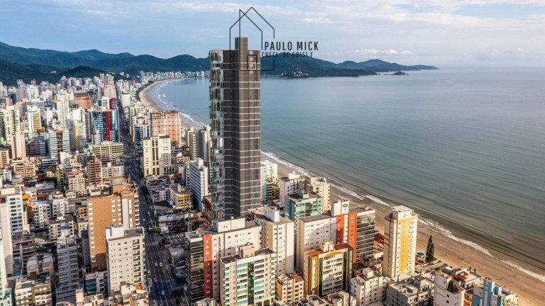 Apartamento à Venda,  em Meia Praia  - Itapema Sc