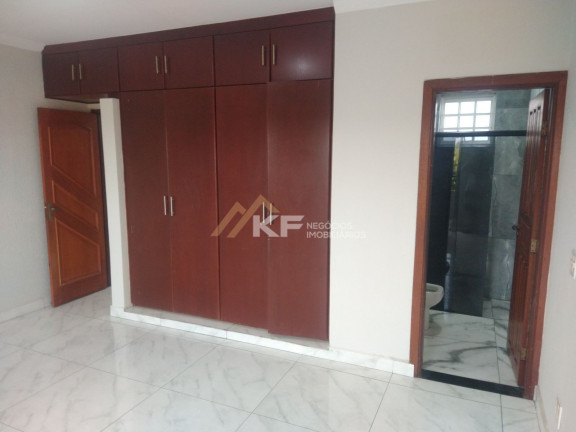 Imagem Sobrado com 3 Quartos à Venda, 190 m² em Vila Virgínia - Ribeirão Preto Imagem Sobrado com 3 Quartos à Venda, 190 m² em Vila Virgínia - Ribeirão Preto