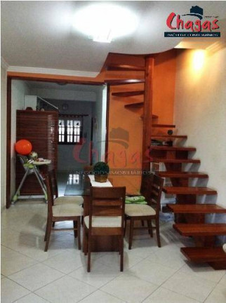 Foto do imóvel Sobrado com 2 Quartos à Venda, 100 m² em Aruan - Caraguatatuba